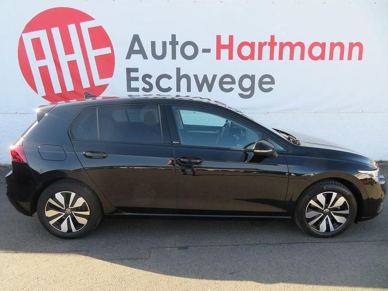 Gebraucht VW Golf VIII Move 150 PS (110 kW) 2024 Deep black perleffekt Limousine