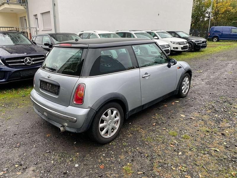 Gebraucht Mini ONE 90 PS (66 kW) 2002 Grau Kleinwagen