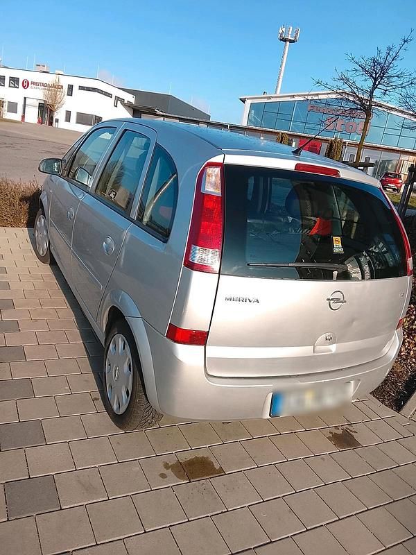 Gebraucht Opel Meriva 110 PS (80 kW) 2005 Silber Van / Kleinbus