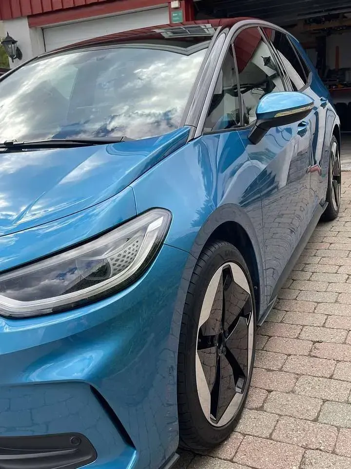 Gebraucht VW ID.3 Pro 150 kW (204 PS) 2024 Blau Kleinwagen