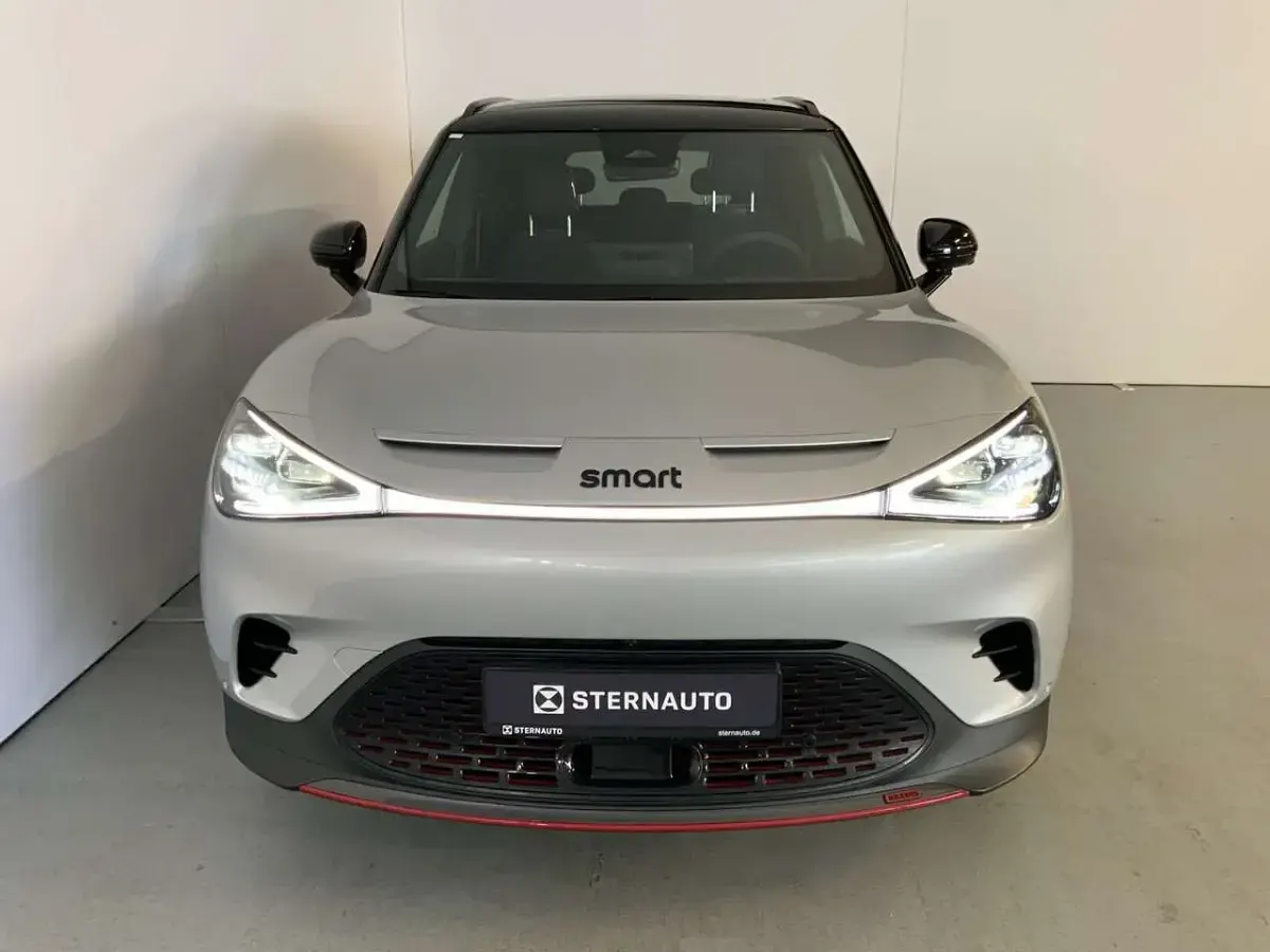 Używany Smart #1 Brabus 314 kW (428 KM) 2024 Srebrny SUV