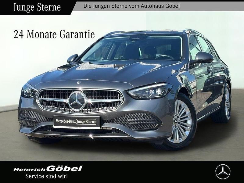 Grau Gebraucht 2024 Mercedes C200 Limousine | 39.900 € (Etwas zu teuer) - Bild 1/4