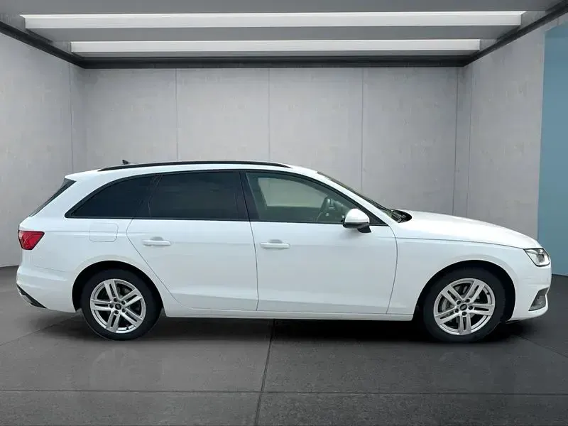 Gebraucht Audi A4 204 PS (150 kW) 2023 Weiß Kombi