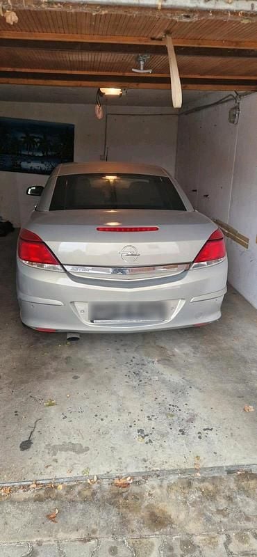 Gebraucht 2009 Opel Astra Cabriolet Cabrio | 1.200 € (Superpreis) - Bild 1/4