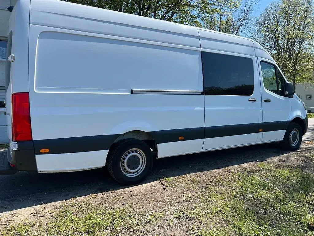 Używany Mercedes Sprinter 163 KM (119 kW) 2019 Biały Van