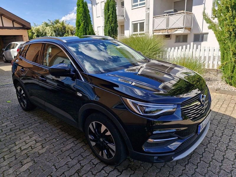 Schwarz Gebraucht 2020 Opel Grandland X Ultimate SUV | 18.500 € (Teuer) - Bild 1/4