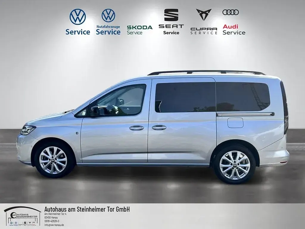 Gebraucht VW Caddy Maxi Life 122 PS (89 kW) 2022 Silber Van / Kleinbus