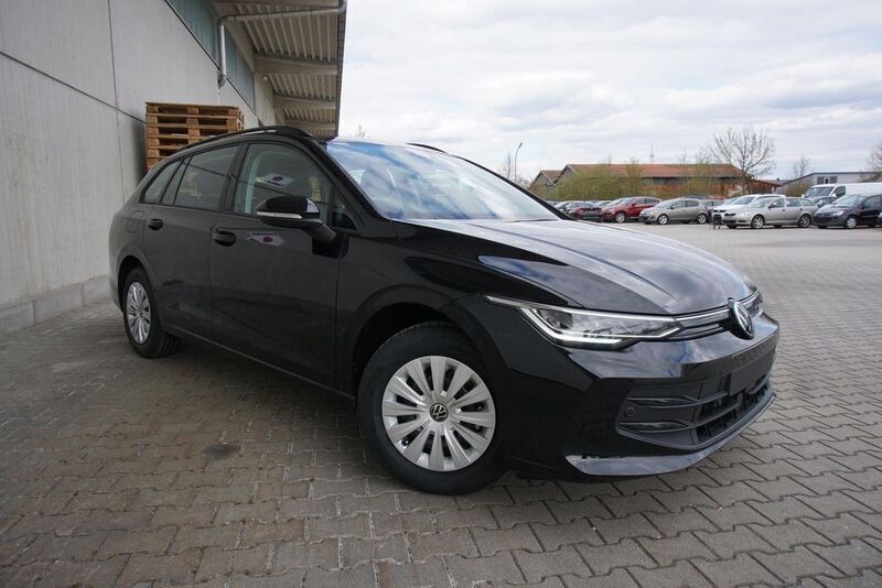 Schwarz Neu 2025 VW Golf VIII Kombi | 26.950 € (Guter Preis) - Bild 1/4