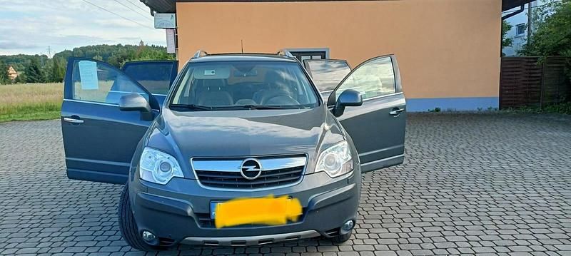 Grau Gebraucht 2010 Opel Antara Cosmo SUV | 7.300 € (Fairer Preis) - Bild 1/4
