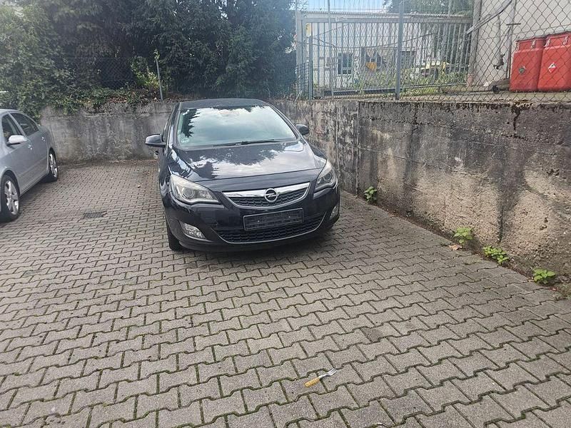 Schwarz Gebraucht 2010 Opel Astra Cosmo Limousine | 2.950 € (Fairer Preis) - Bild 1/4