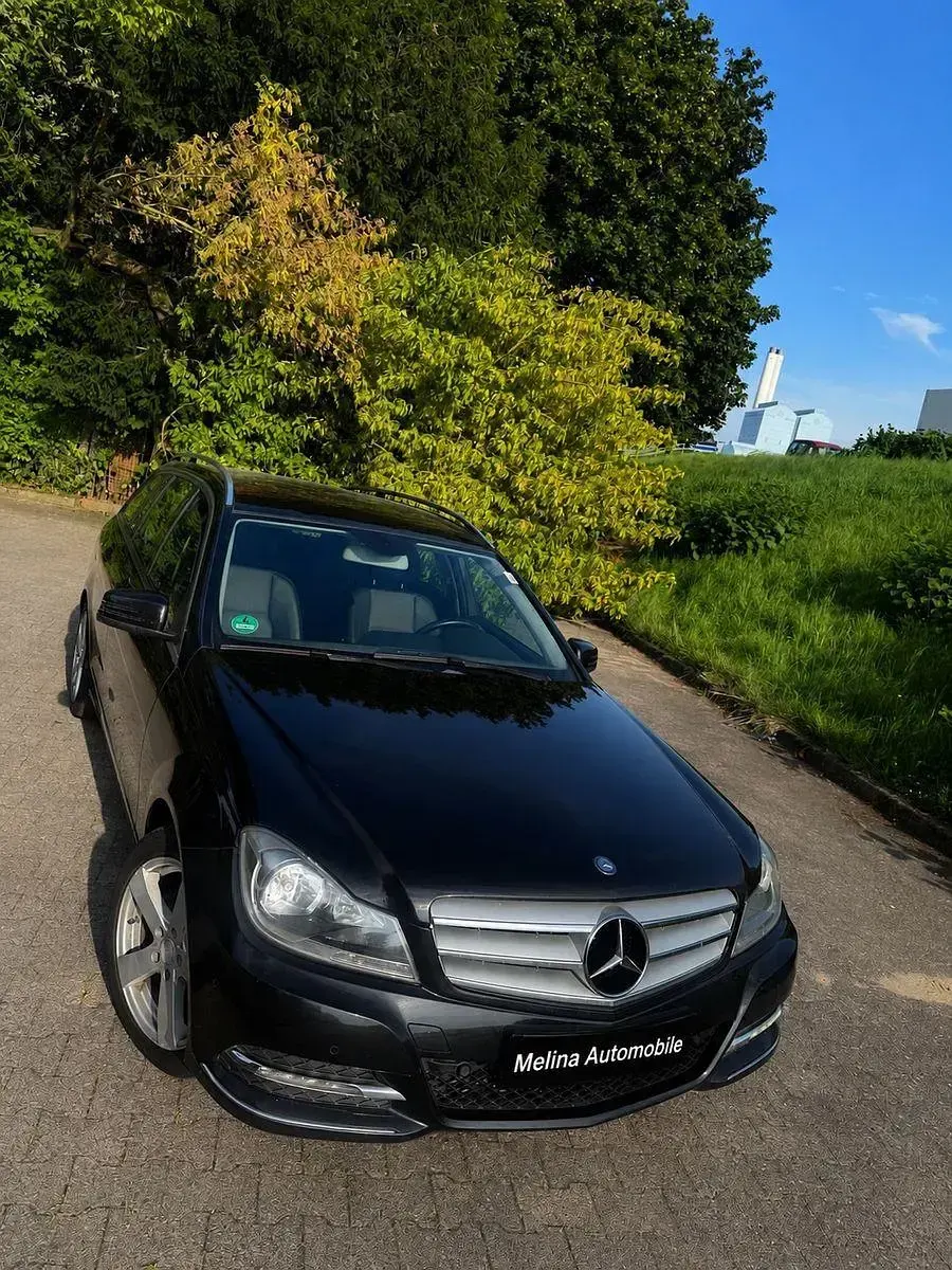 Gebraucht Mercedes C220 Avantgarde 170 PS (125 kW) 2013 Schwarz Kombi
