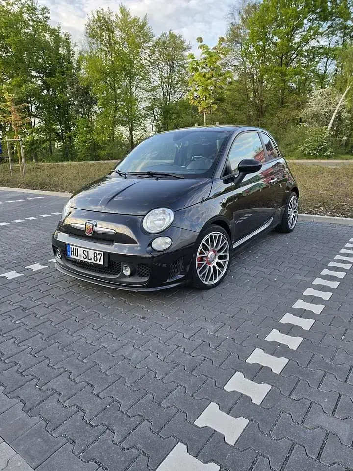 Second-hand Abarth 500 135 CP (99 kW) 2014 Negru Hatchback