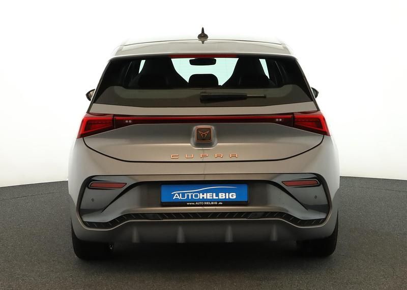Usata Cupra Born 150 kW (204 CV) 2023 Grigio Utilitaria