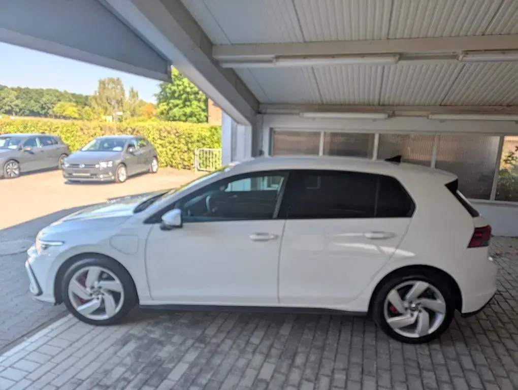 Gebraucht VW Golf VIII GTE 150 PS (110 kW) 2022 Weiß Limousine
