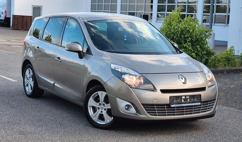 Braun Gebraucht 2010 Renault Scénic III Van / Kleinbus | 8.900 € (Fairer Preis) - Bild 1/4
