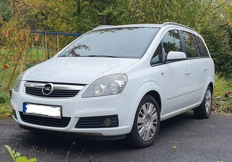 Weiß Gebraucht 2007 Opel Zafira Van / Kleinbus | 4.399 € (Teuer) - Bild 1/1