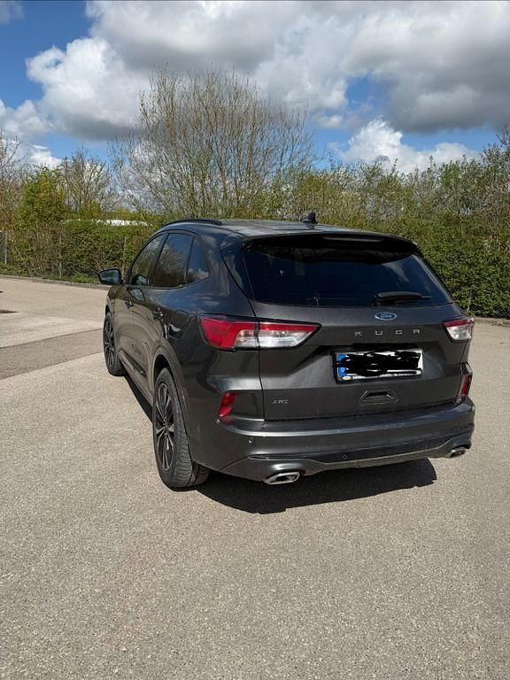 Gebraucht Ford Kuga ST-Line X 190 PS (139 kW) 2020 Grau SUV