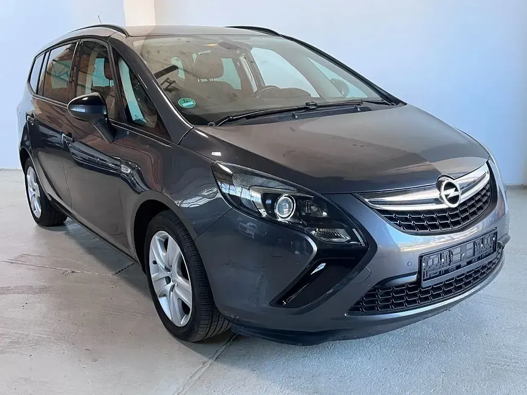 Gebraucht Opel Zafira Tourer Edition 140 PS (102 kW) 2012 Grau Van / Kleinbus