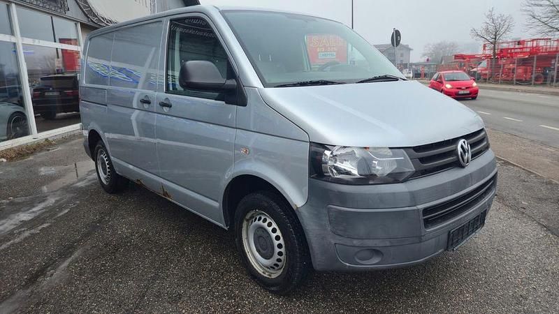 Gebraucht VW Transporter 102 PS (75 kW) 2010 Silber Van