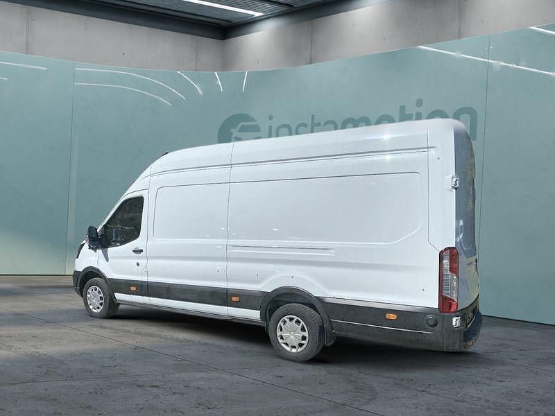 Gebraucht Ford Transit Trend 131 PS (96 kW) 2024 Weiß Limousine