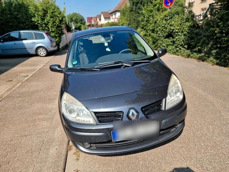 Grau Gebraucht 2008 Renault Scénic II Van / Kleinbus | 3.000 € - Bild 1/4