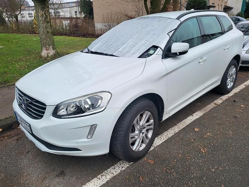 Gebraucht Volvo XC60 170 PS (125 kW) 2015 Weiß SUV