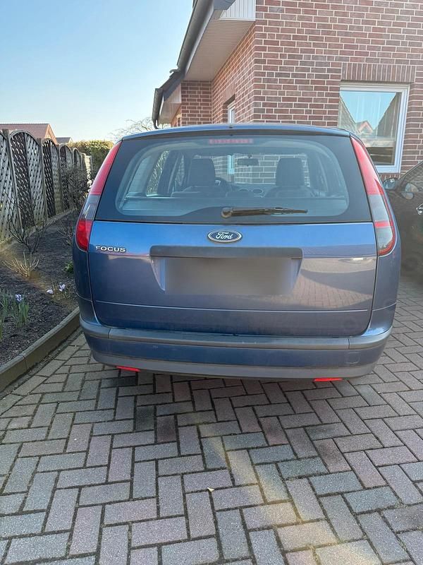 Gebraucht Ford Focus 2005 Blau Kombi
