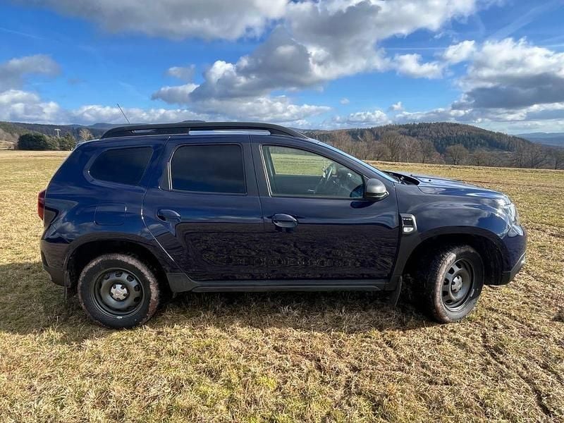 Gebraucht Dacia Duster Comfort 109 PS (80 kW) 2018 Blau SUV