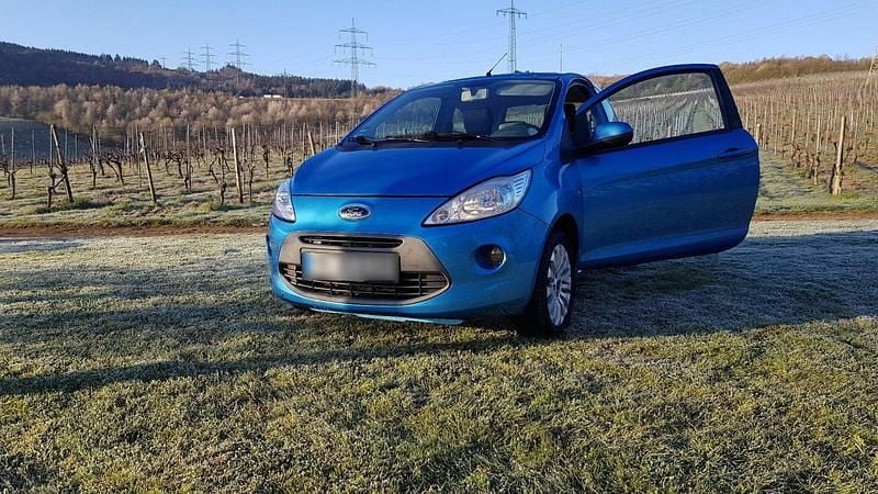 Second-hand Ford Ka 70 CP (51 kW) 2008 Albastru Hatchback