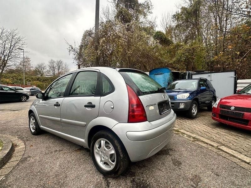 Second-hand Citroën C3 60 CP (44 kW) 2004 Argintiu Berlinǎ