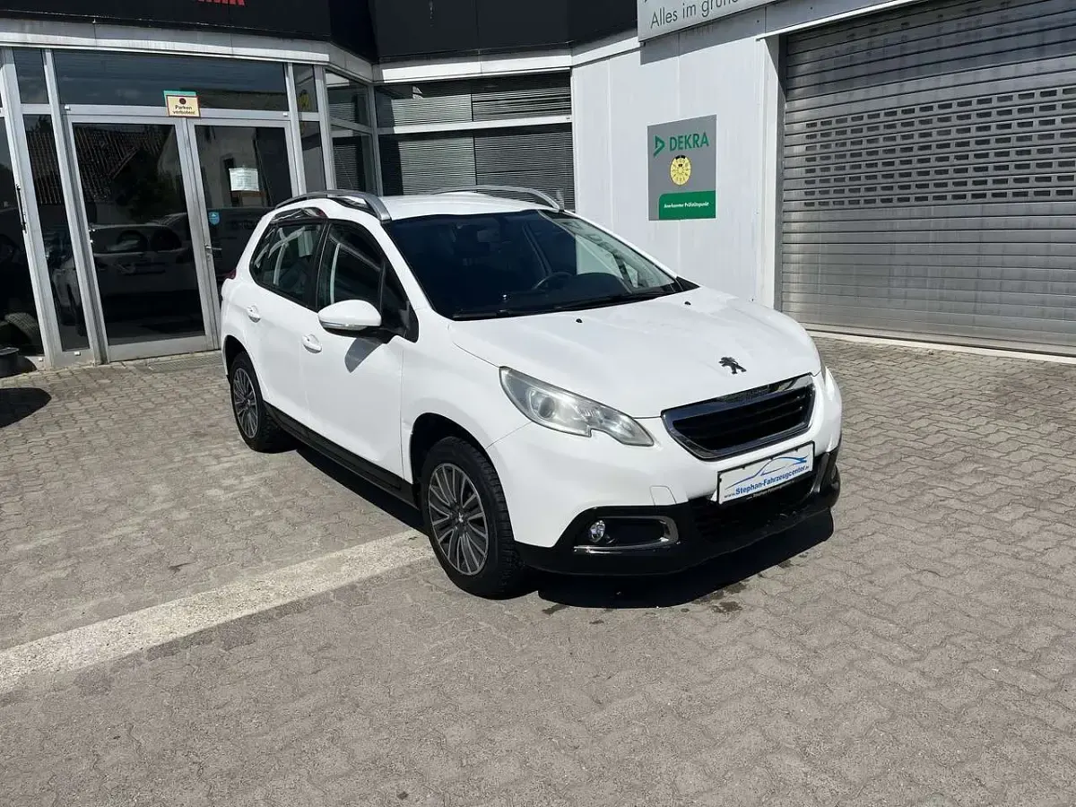 Gebraucht Peugeot 2008 Active 82 PS (60 kW) 2014 Lack weiss banquise SUV