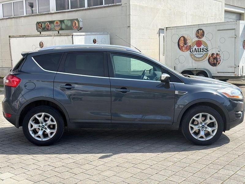 Gebraucht Ford Kuga Trend 136 PS (100 kW) 2008 Grau SUV