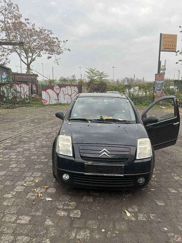 Schwarz Gebraucht 2005 Citroën C2 Kleinwagen | 650 € (Fairer Preis) - Bild 1/4