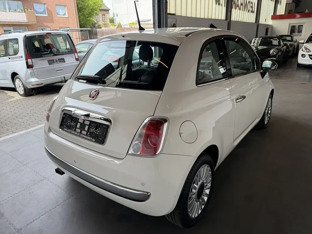 Gebraucht Fiat 500 Lounge 86 PS (63 kW) 2013 Weiss Limousine