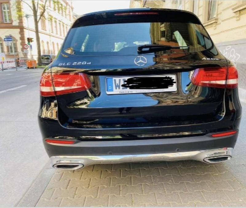 Gebraucht Mercedes GLC220 170 PS (125 kW) 2015 Schwarz SUV