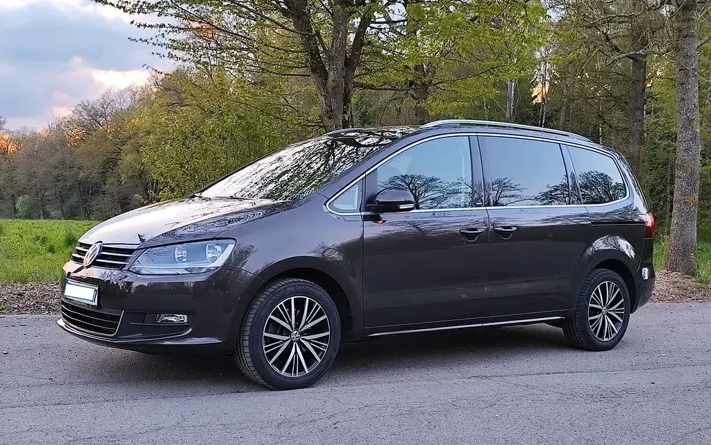 Brugt VW Sharan Allstar 150 HK (110 kW) 2017 Brun MPV