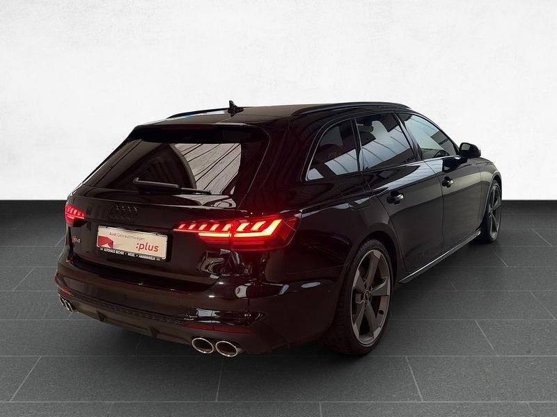 Gebraucht Audi S4 Ambiente 341 PS (250 kW) 2021 Mythosschwarz metallic Kombi