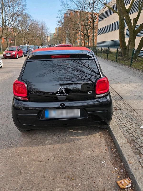 Gebraucht Citroën C1 72 PS (52 kW) 2019 Schwarz Kleinwagen