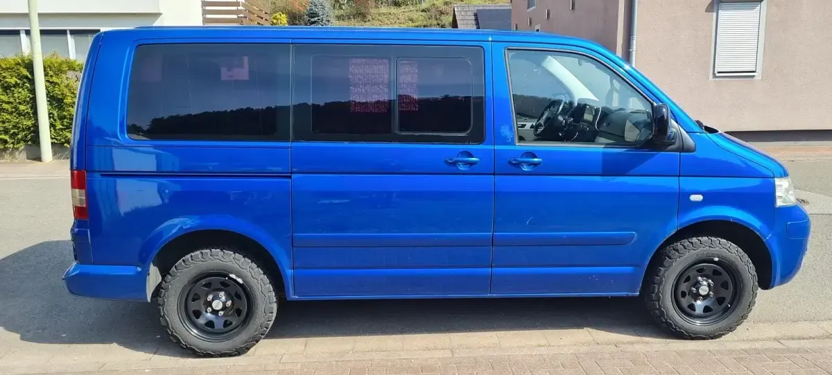 Gebraucht VW Multivan Highline 131 PS (96 kW) 2006 Blau Van / Kleinbus