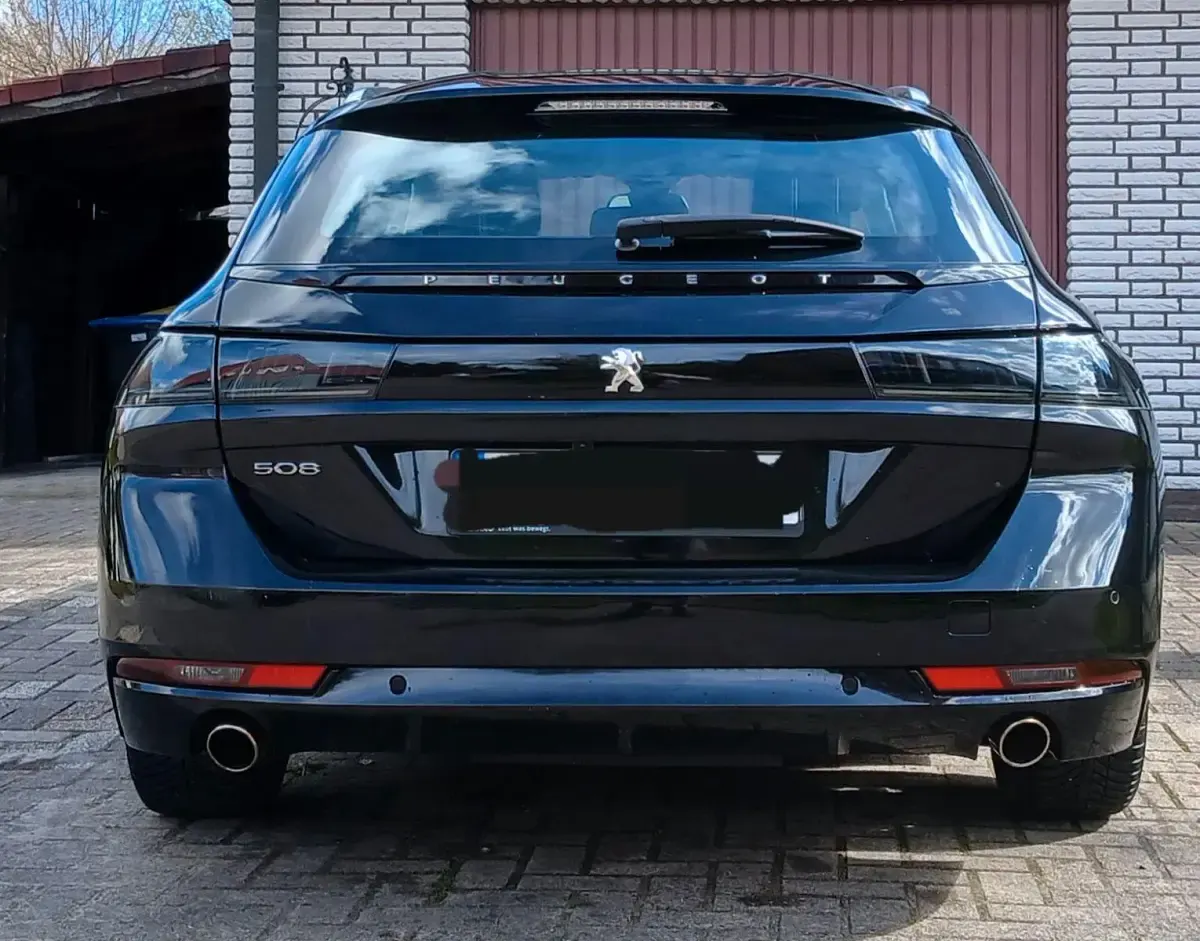 Gebraucht Peugeot 508 Allure 181 PS (133 kW) 2019 Schwarz Kombi