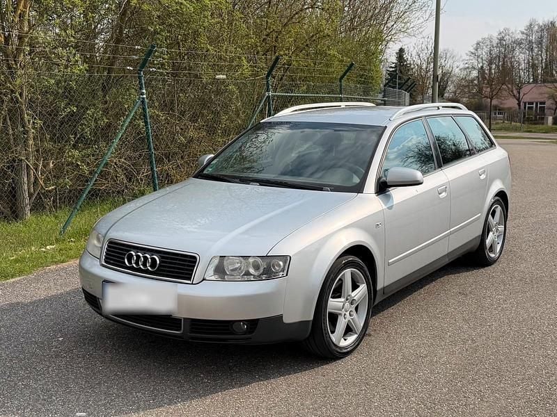 Gebraucht Audi A4 155 PS (114 kW) 2002 Silber Kombi