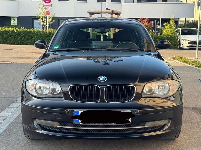 Gebraucht BMW 116 116 PS (85 kW) 2007 Schwarz Kleinwagen