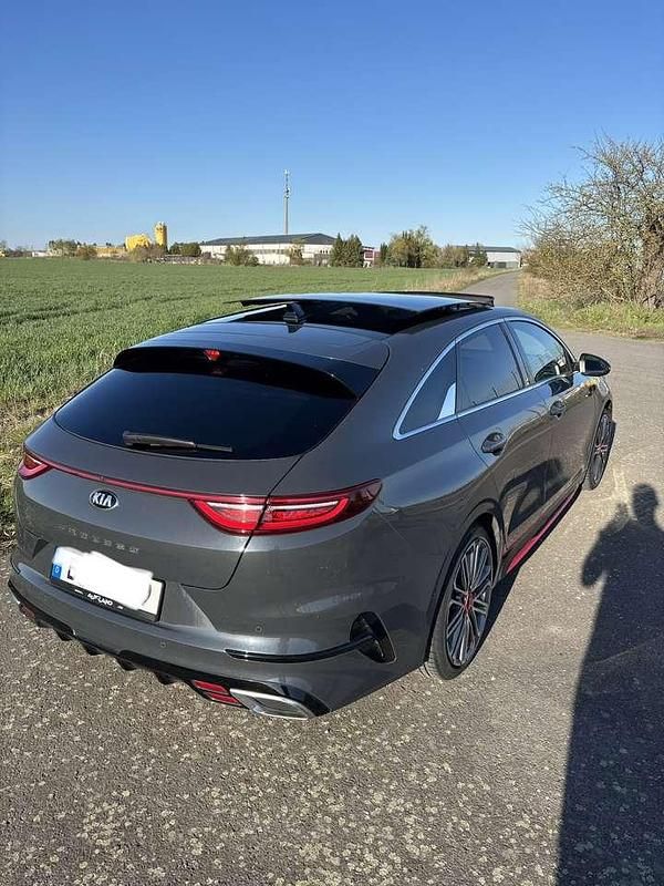 Gebraucht Kia ProCeed GT 204 PS (150 kW) 2019 Grau Kombi