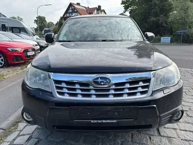 Gebraucht Subaru Forester 150 PS (110 kW) 2011 Schwarz SUV