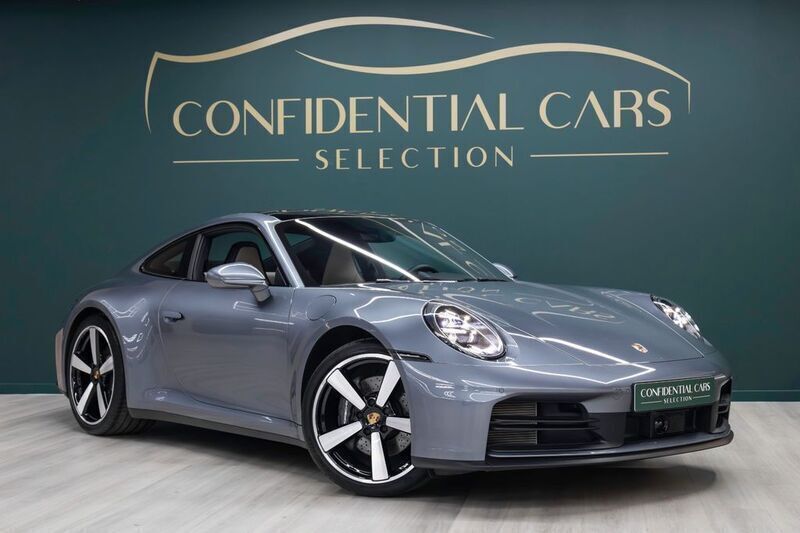 Grau Gebraucht 2024 Porsche 911 Carrera Chrono | 143.500 € - Bild 1/4