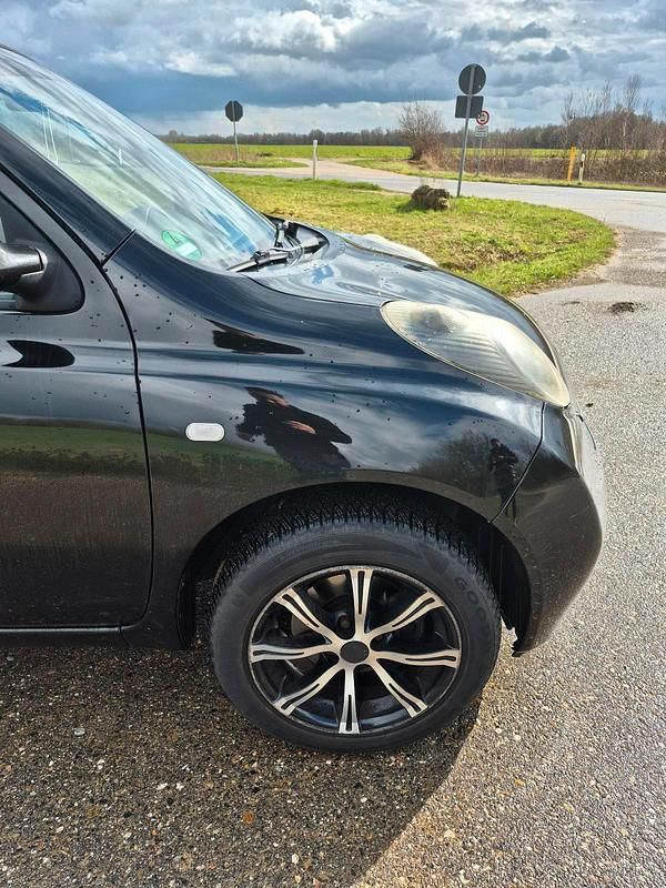Gebraucht Nissan Micra 63 PS (46 kW) 2005 Schwarz Kleinwagen