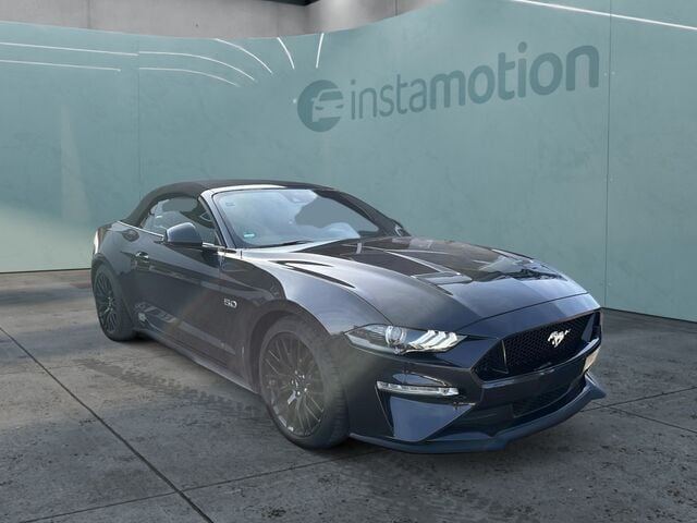 Grau Gebraucht 2023 Ford Mustang GT Convertible Cabrio | 50.940 € (Fairer Preis) - Bild 1/2
