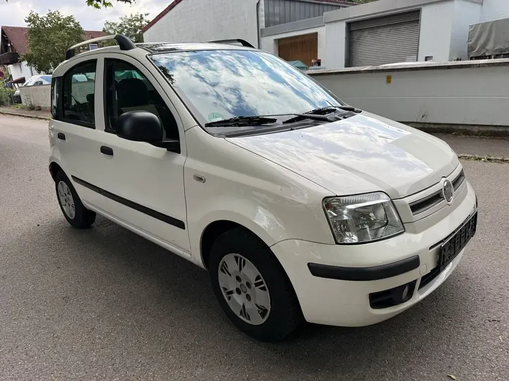Gebraucht Fiat Panda Dynamic 60 PS (44 kW) 2009 Weiß Kleinwagen