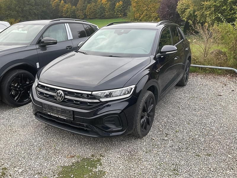 Deep black perleffekt Gebraucht 2022 VW T-Roc Style SUV | 32.495 € (Etwas zu teuer) - Bild 1/3