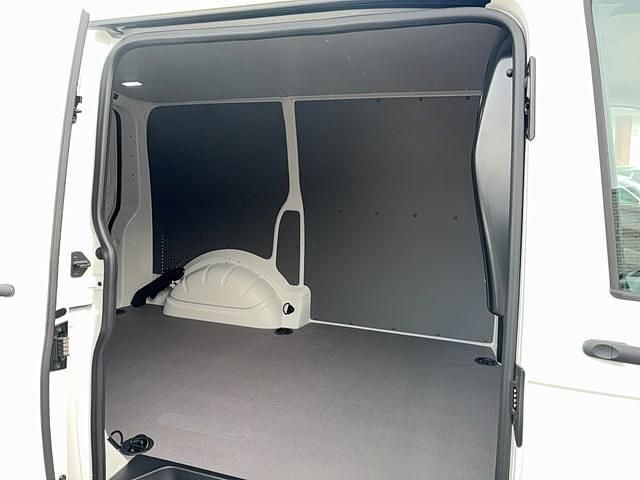 Gebraucht VW Transporter 110 PS (80 kW) 2025 Weiss Van